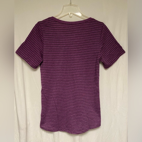 VolCom Striped V-Neck T-Shirt - Picture 4 of 6